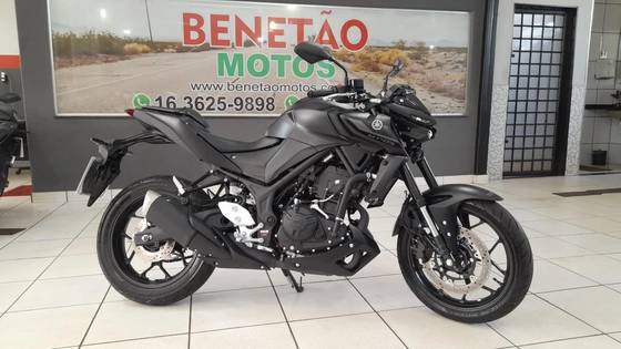 YAMAHA MT-03 ABS YAMAHA MT-03 ABS